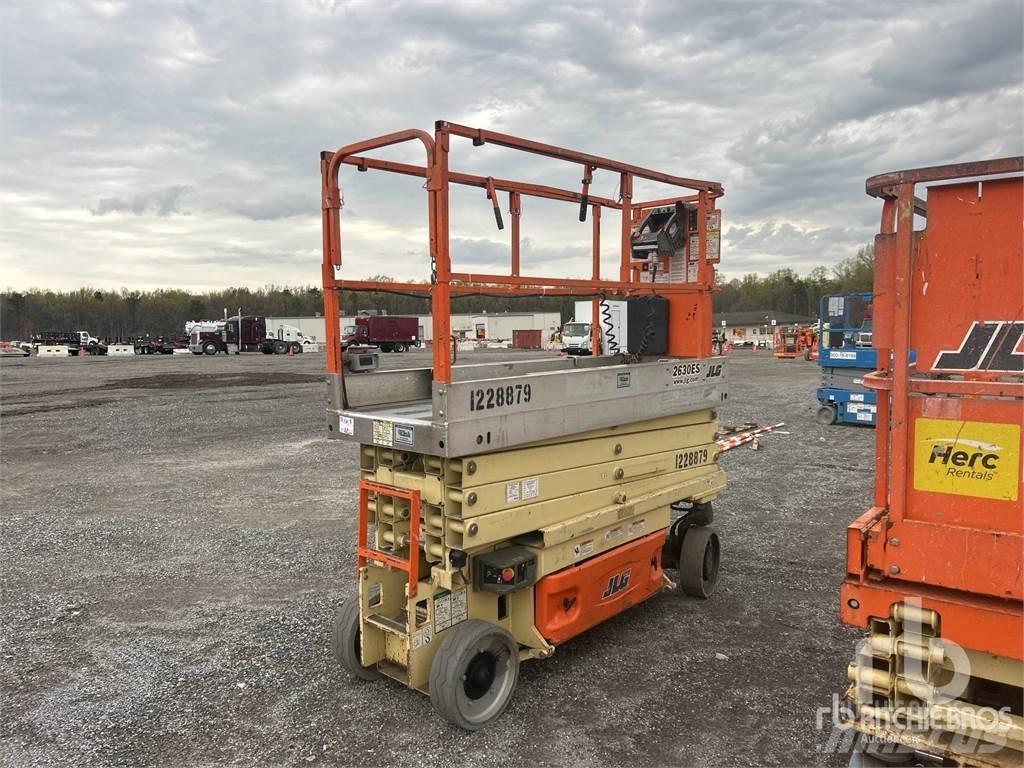 JLG 2630ES Ножични работни платформи