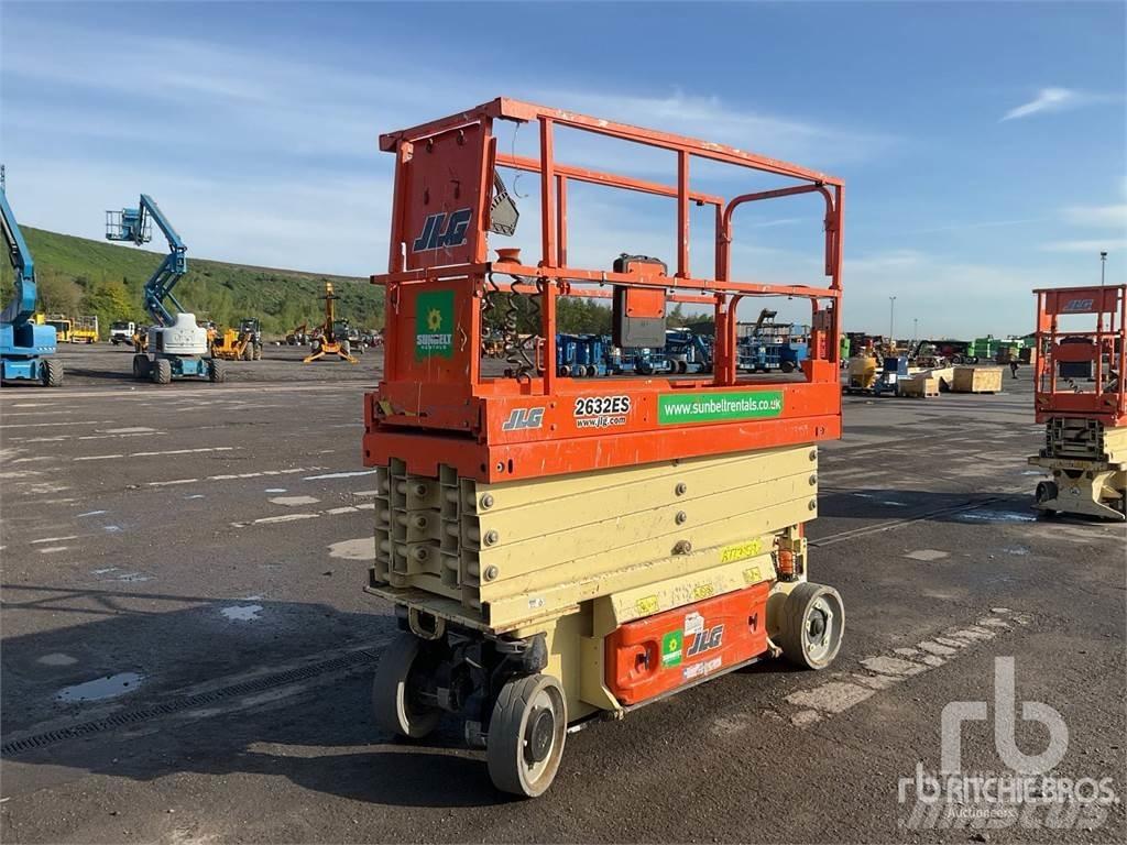 JLG 2632ES Ножични работни платформи
