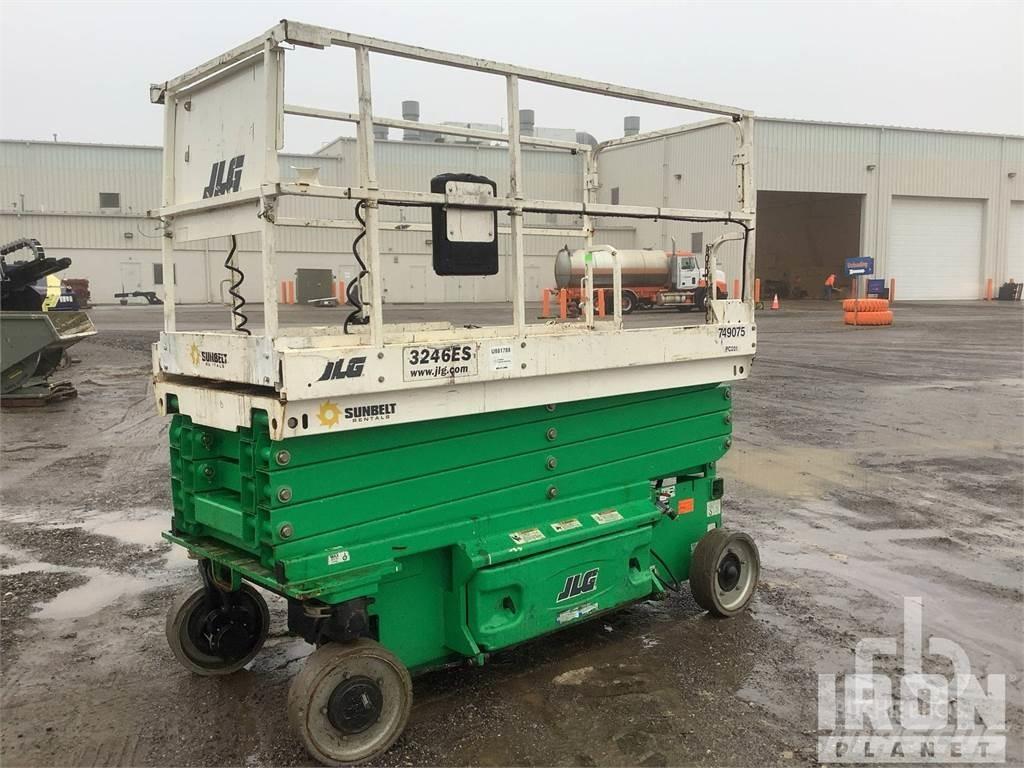 JLG 3246ES Ножични работни платформи
