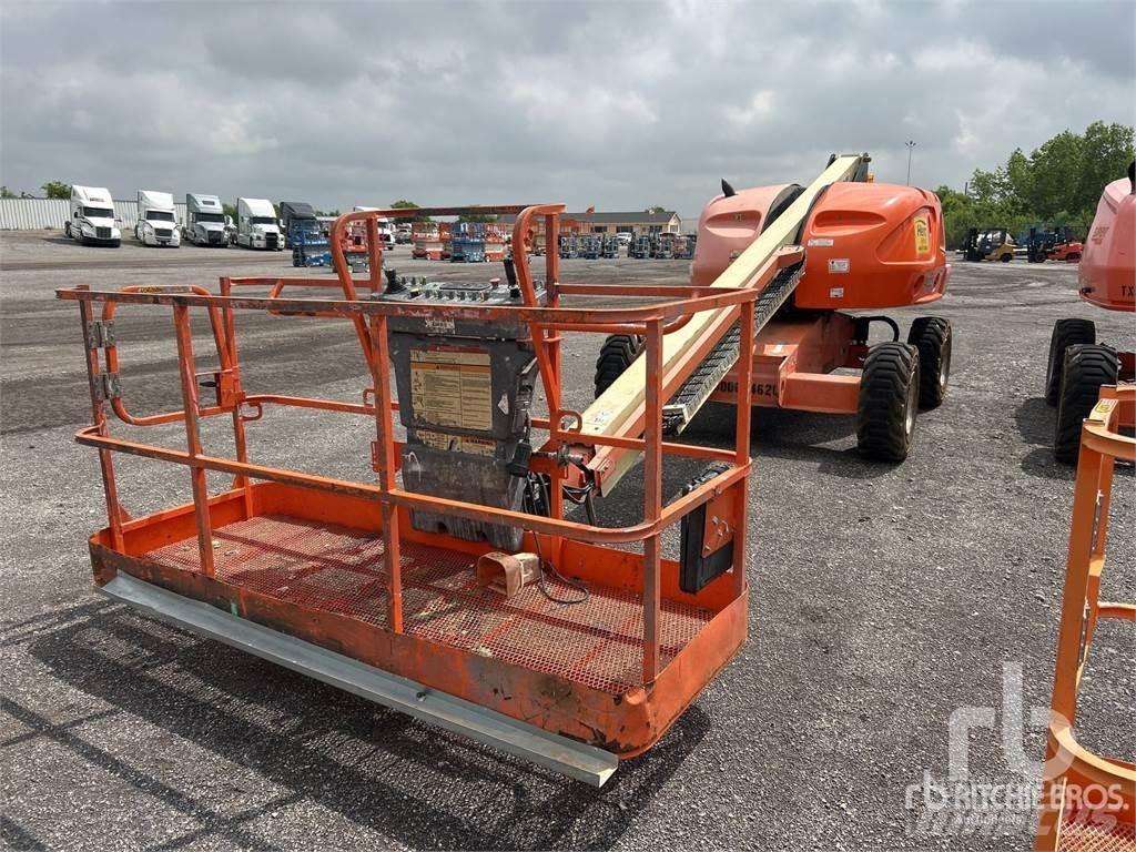 JLG 400S Съчленени стрелови подемници