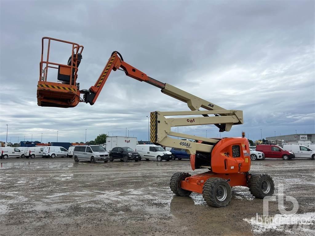 JLG 450 Съчленени стрелови подемници