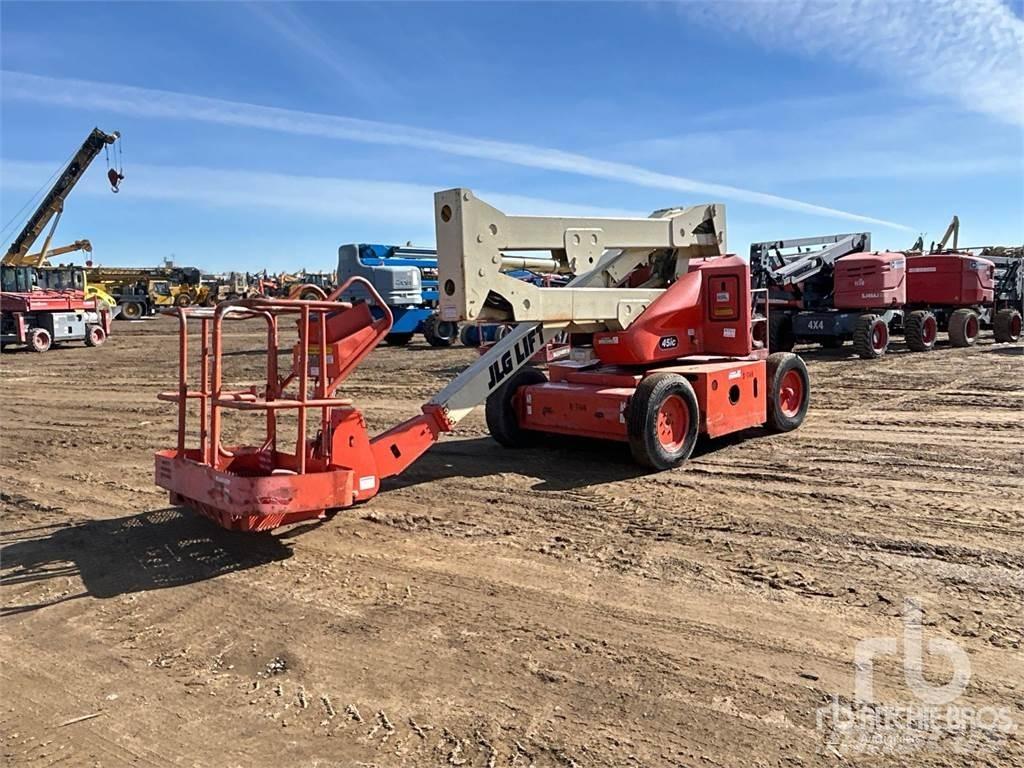 JLG 45IC Съчленени стрелови подемници