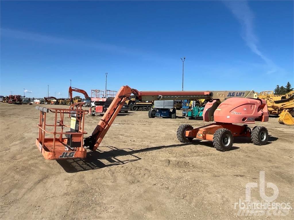 JLG 460SJ Съчленени стрелови подемници