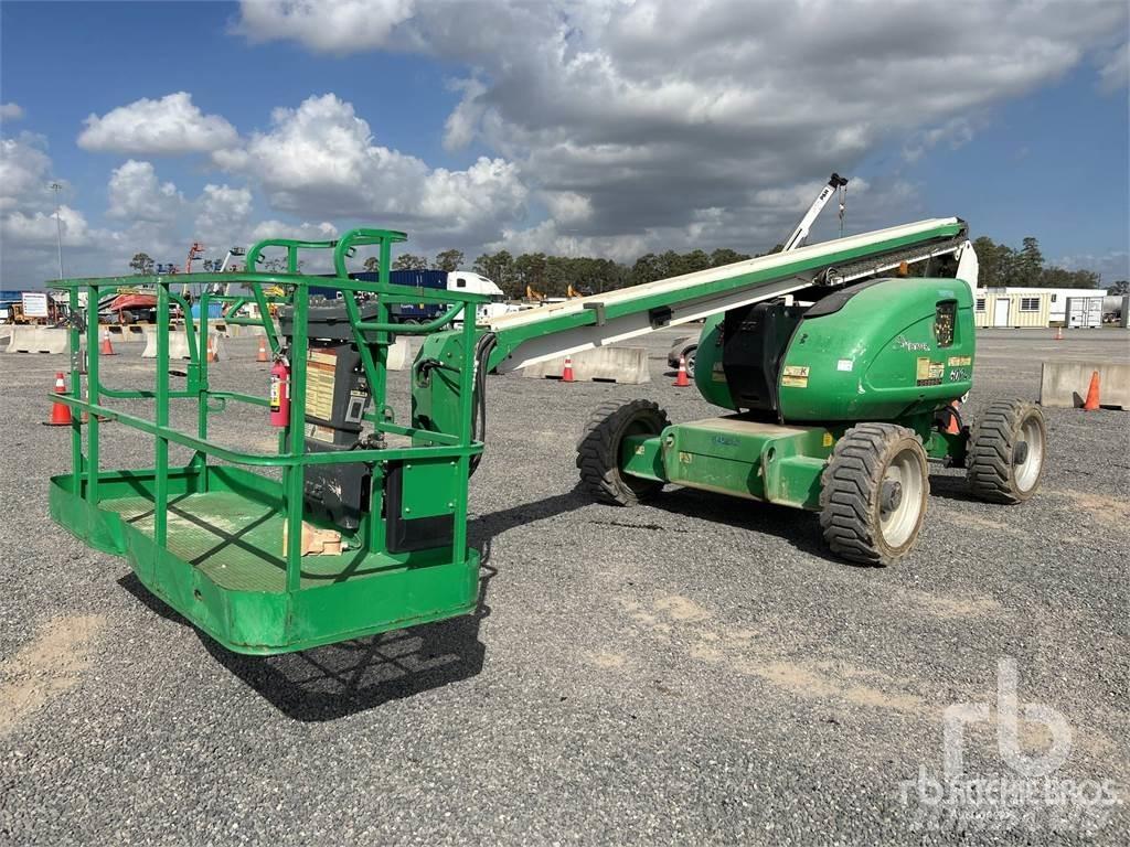 JLG 600A Съчленени стрелови подемници