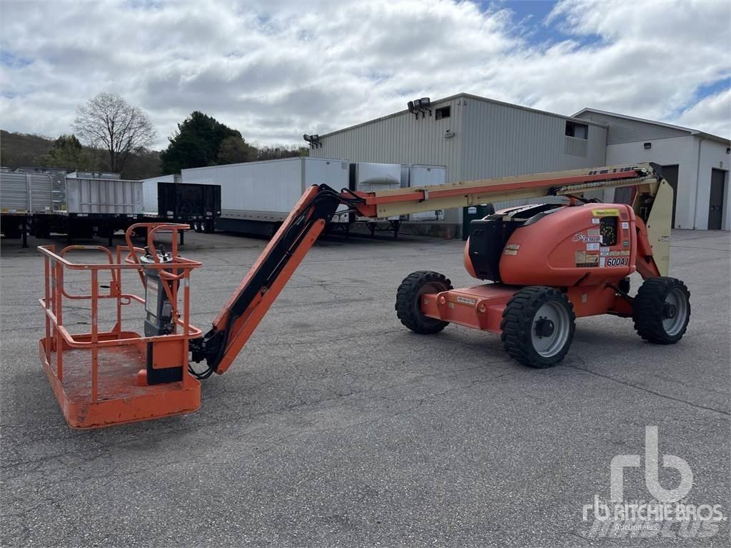 JLG 600AJ Съчленени стрелови подемници