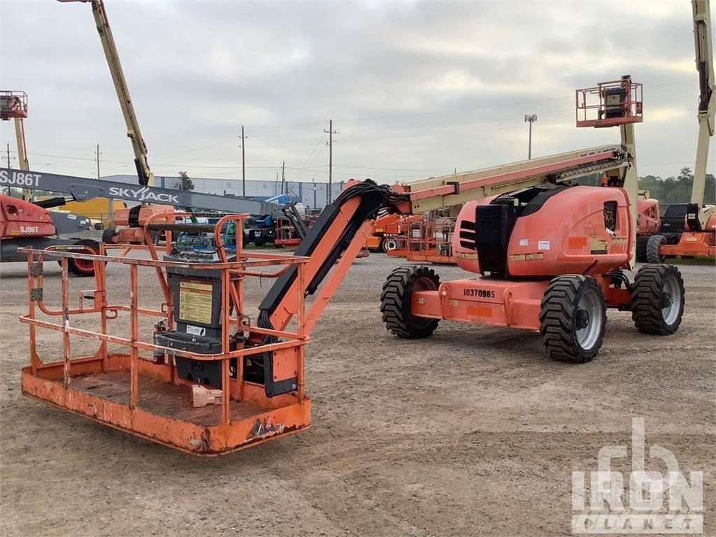 JLG 600AJ Съчленени стрелови подемници