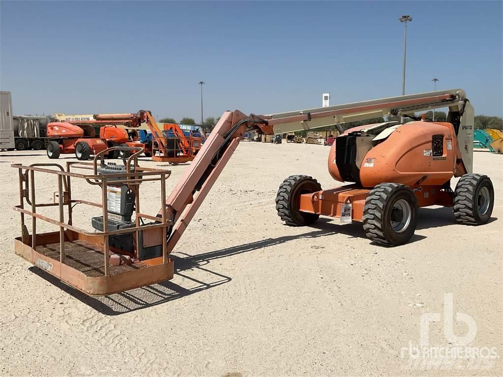 JLG 600AJ Съчленени стрелови подемници