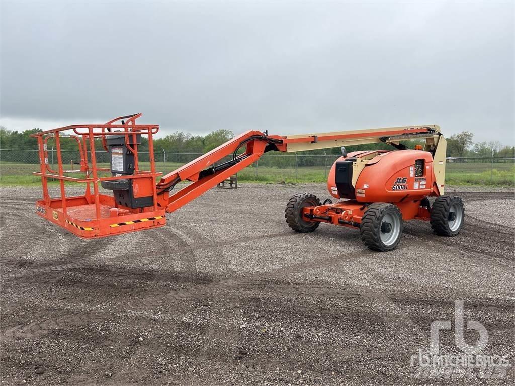 JLG 600AJ Съчленени стрелови подемници