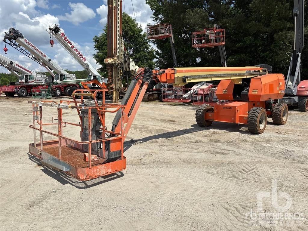 JLG 660SJ Съчленени стрелови подемници