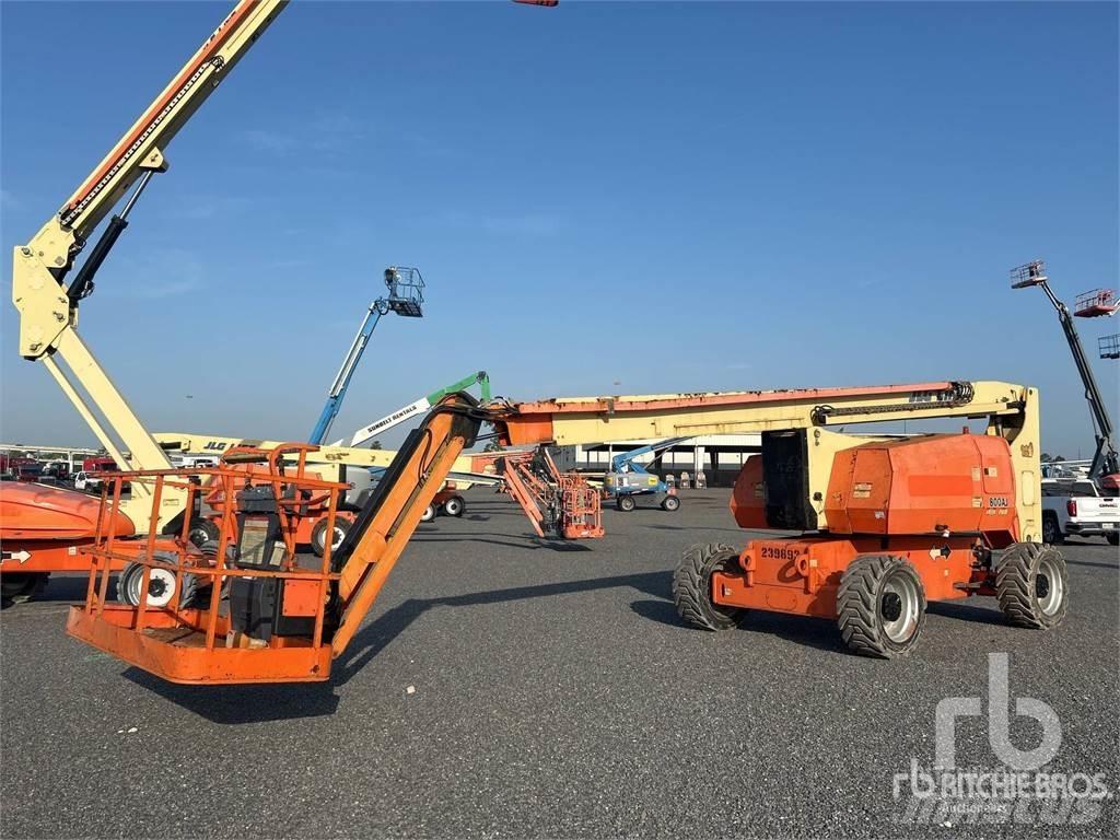 JLG 800 AJ Съчленени стрелови подемници