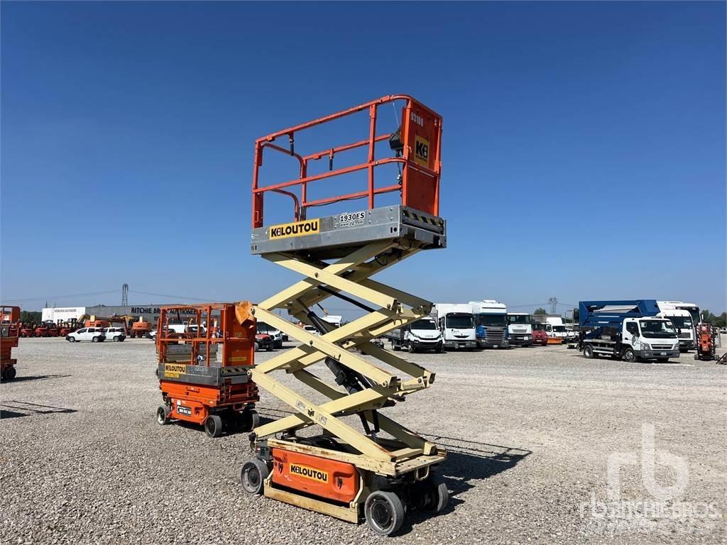 JLG 930ES Ножични работни платформи