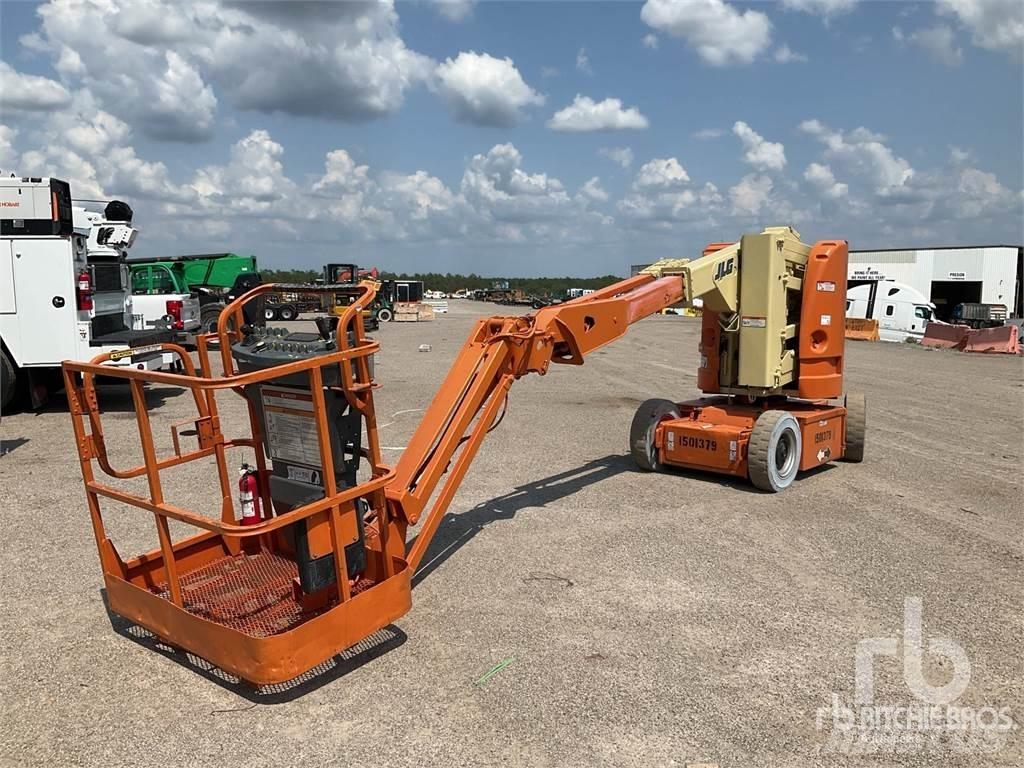 JLG E300 AJP Съчленени стрелови подемници