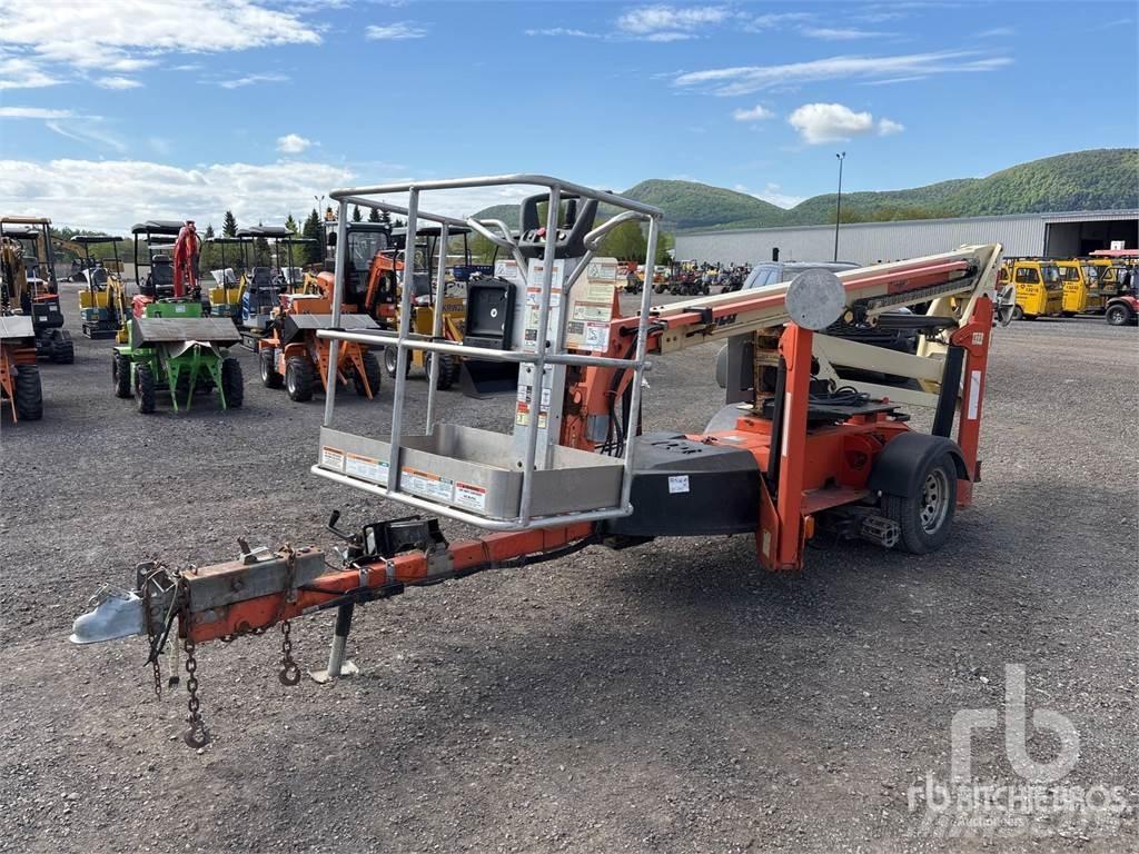 JLG T-350 Съчленени стрелови подемници