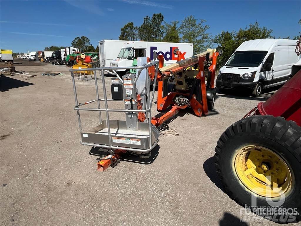 JLG T500J Съчленени стрелови подемници