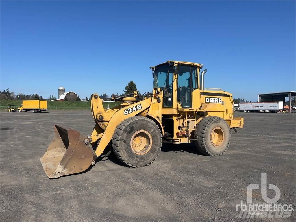 John Deere 624H Колесни товарачи