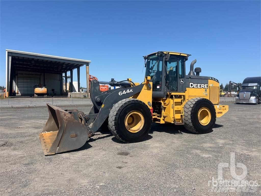 John Deere 644K Колесни товарачи