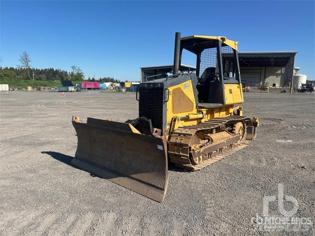 John Deere 650J Верижни булдозери
