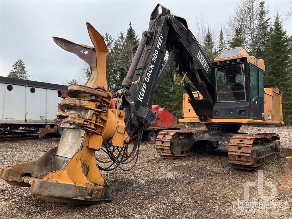 John Deere 853G Секачи
