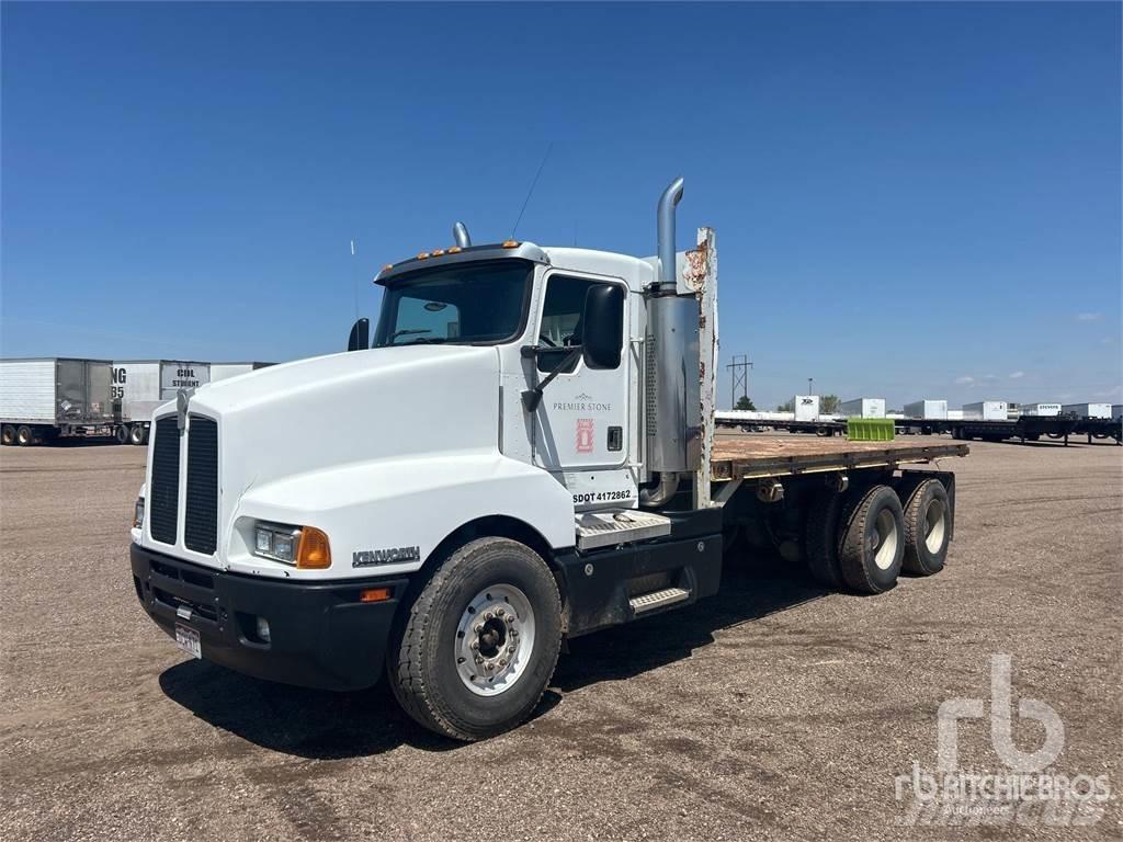 Kenworth T600 Бордови