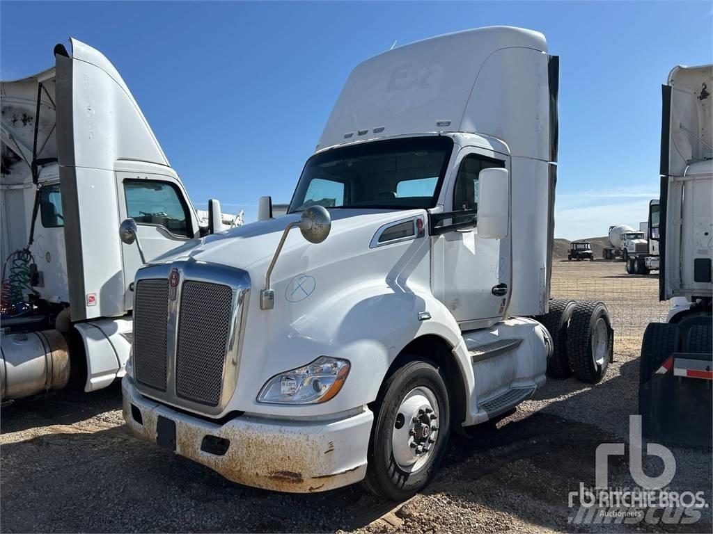 Kenworth T680 Влекачи