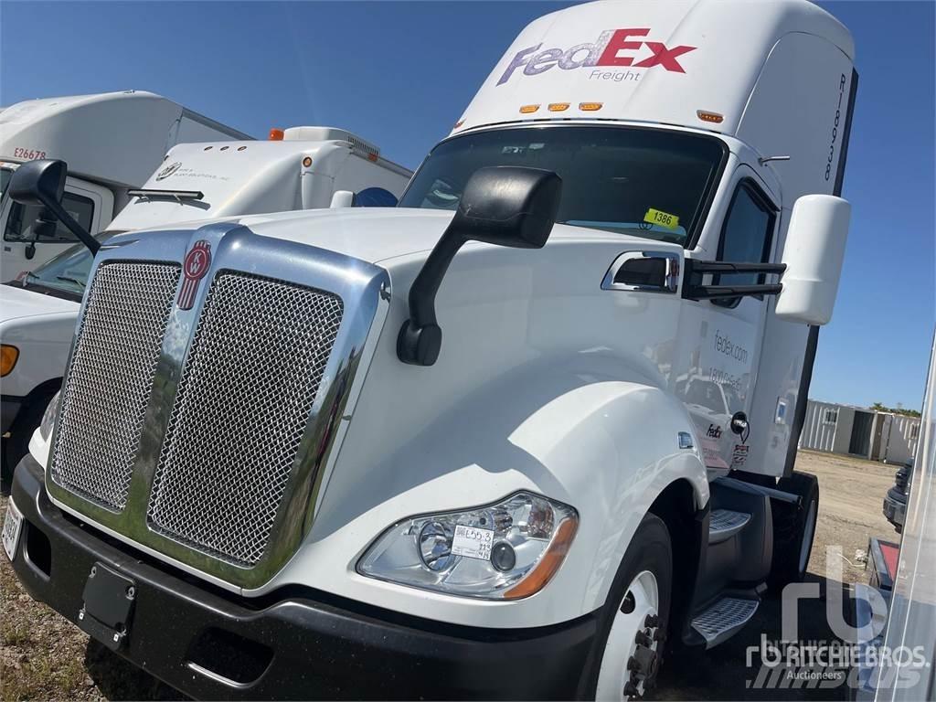Kenworth T680 Влекачи