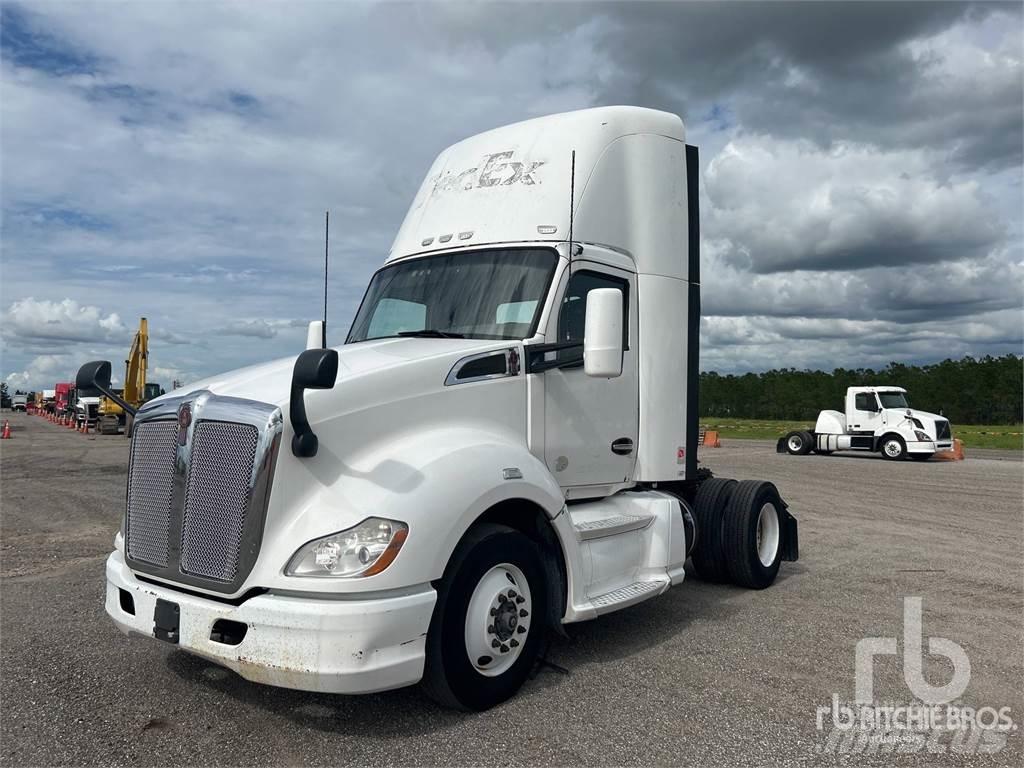 Kenworth T680 Влекачи
