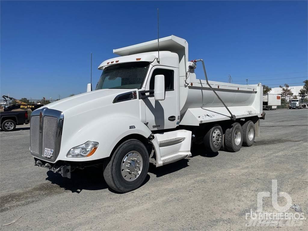 Kenworth T680 Самосвал