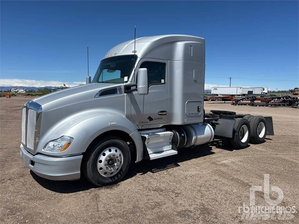 Kenworth T680 Влекачи