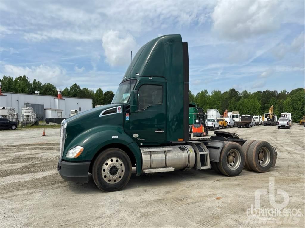 Kenworth T680 Влекачи