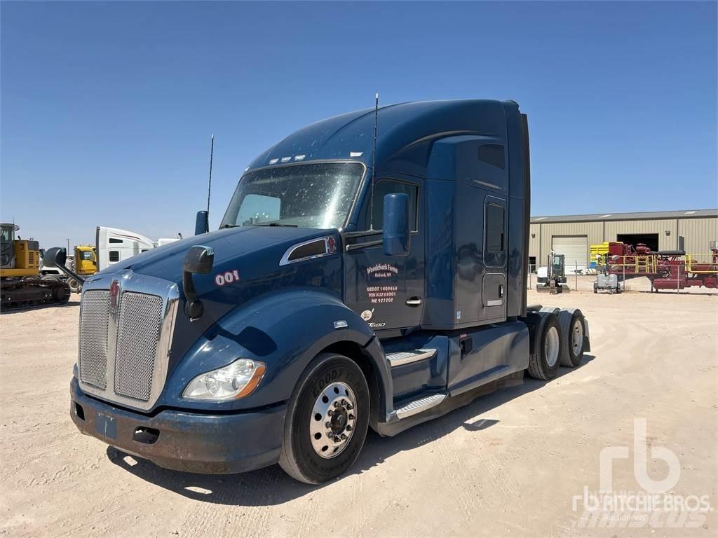 Kenworth T680 Влекачи
