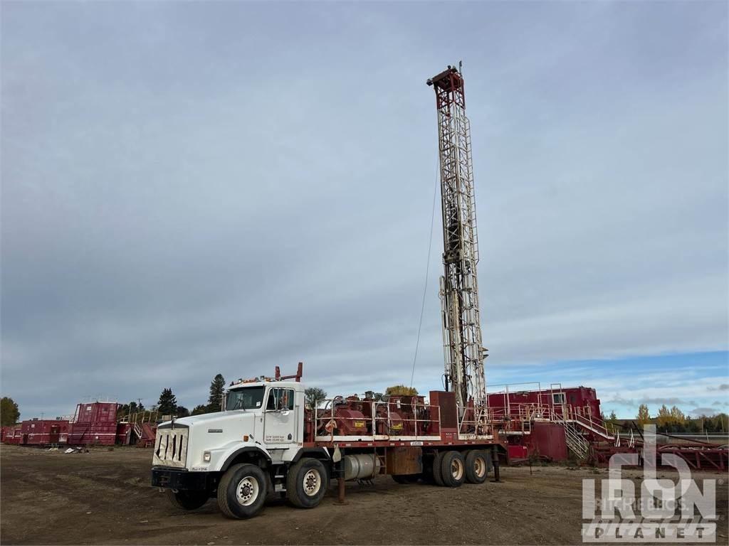 Kenworth T800 Камиони с подвижни сондажни кули