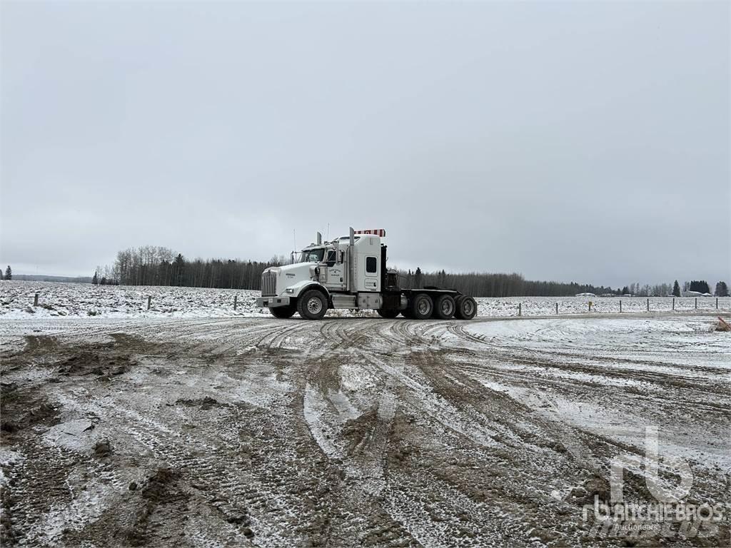 Kenworth T800 Бордови камион / автолебедка