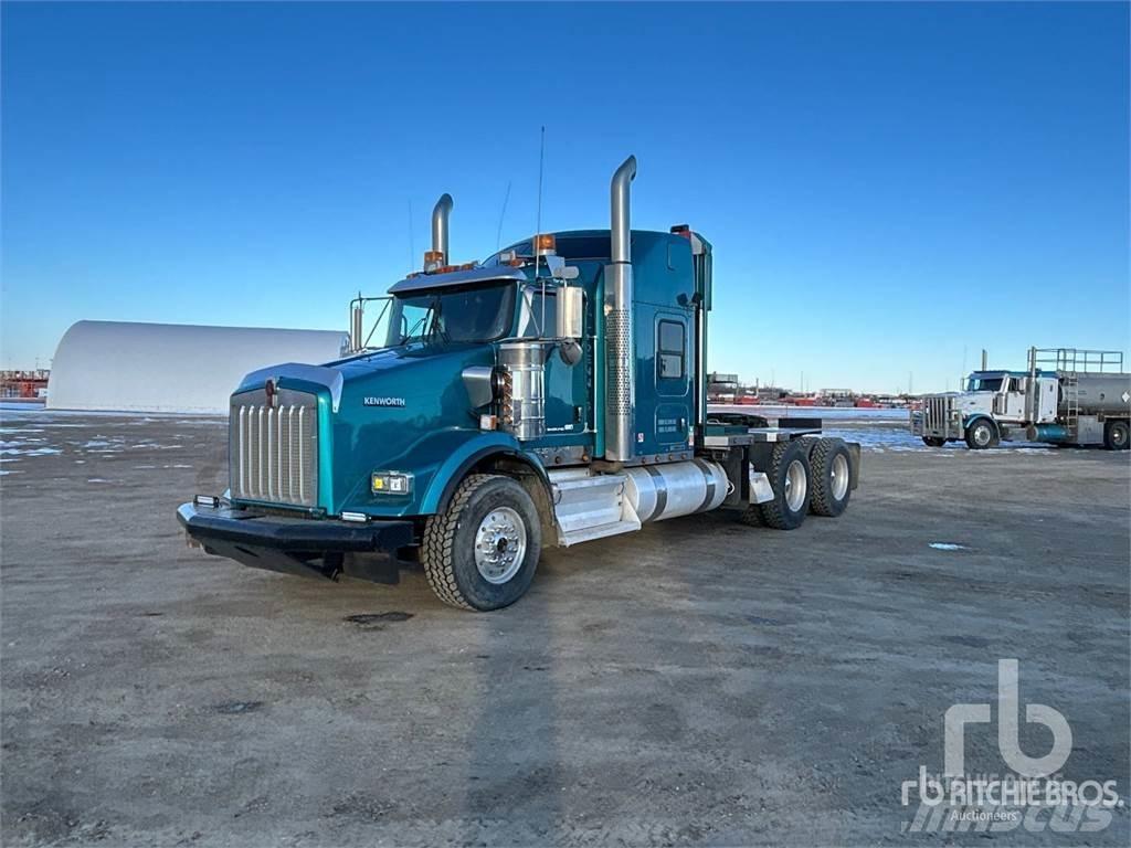 Kenworth T800 Бордови камион / автолебедка