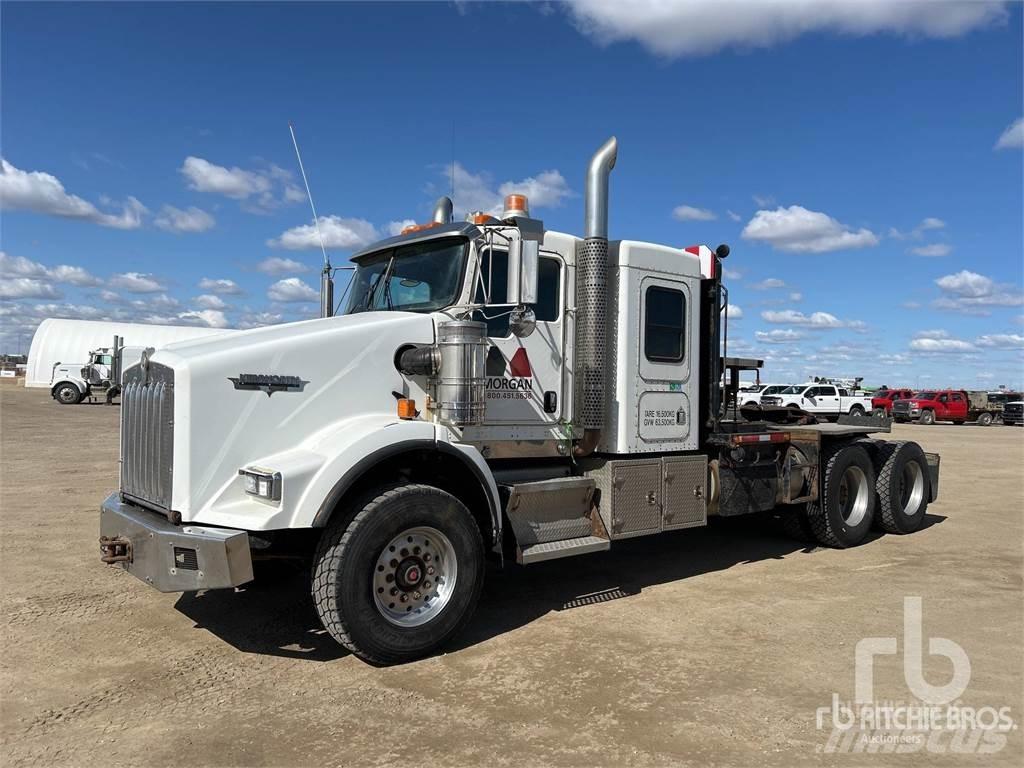 Kenworth T800 Бордови камион / автолебедка