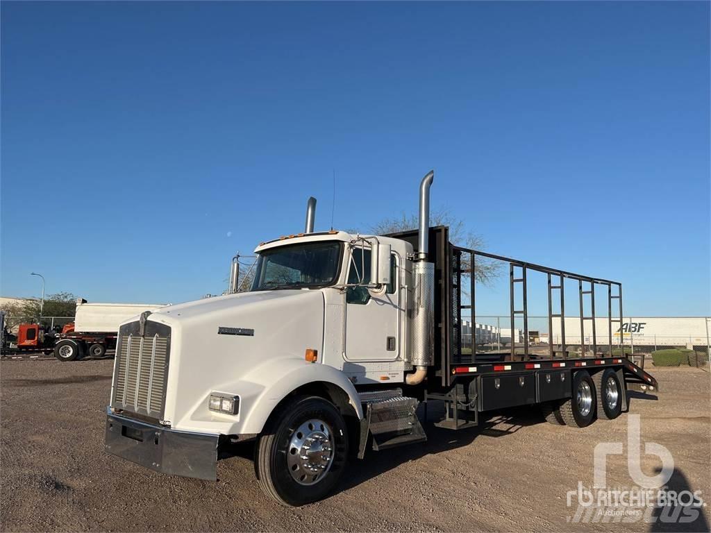 Kenworth T800B Бордови