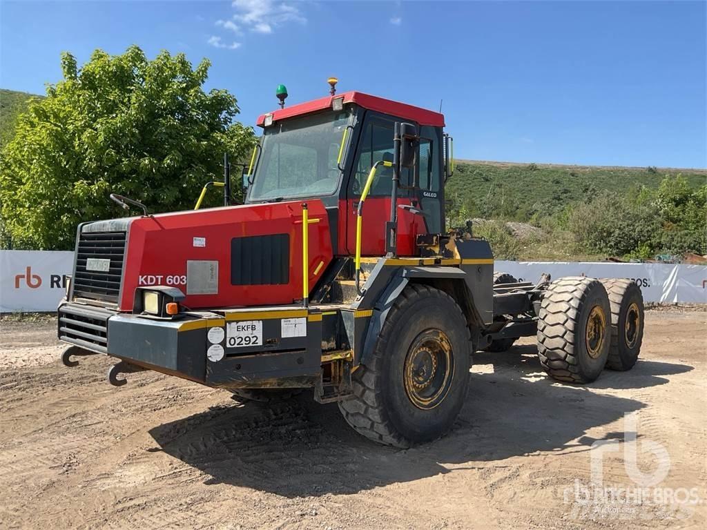 Komatsu HM300-1 Дъмпери/моторни превозни средства