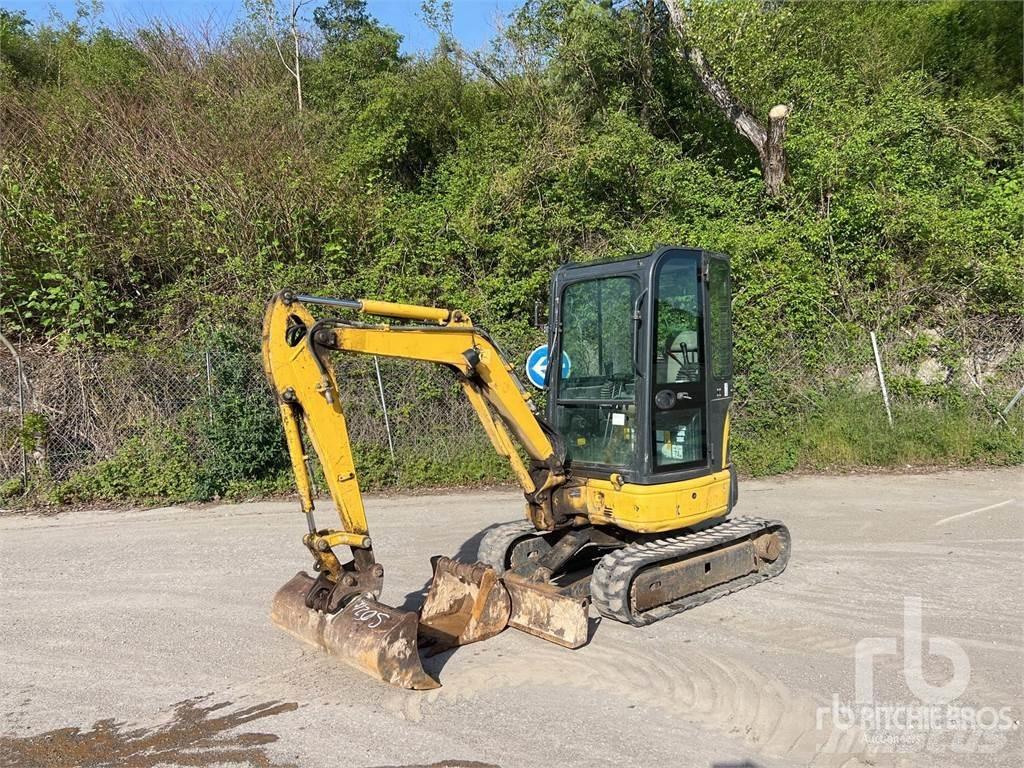 Komatsu PC26MR3 Мини екскаватори < 7 т