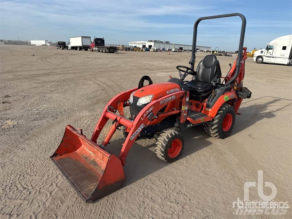 Kubota BX23S Товарач със заден ексватор