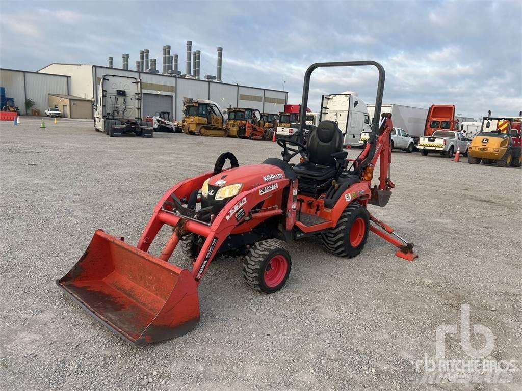 Kubota BX23SLBR Товарач със заден ексватор