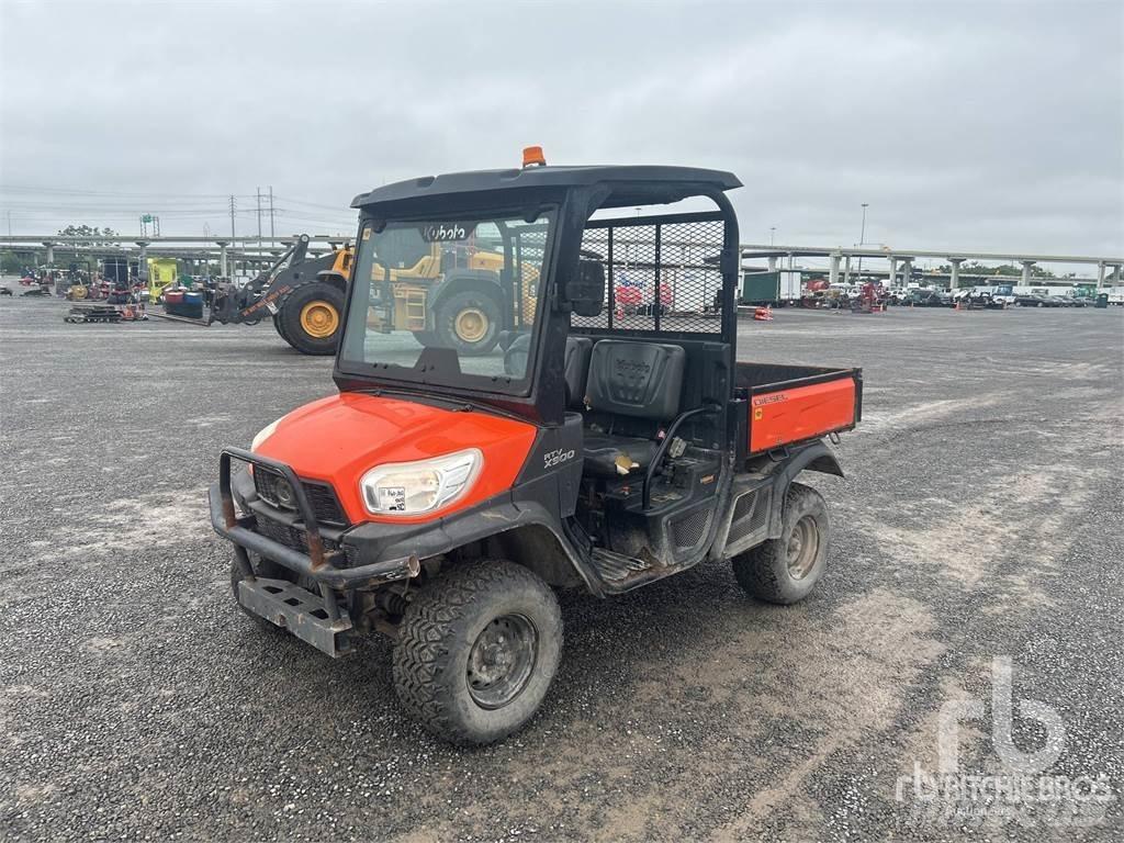 Kubota RTV-X900 Комунални съоражения