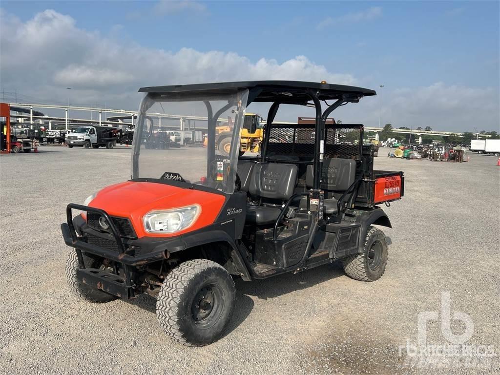 Kubota RTV1140 Комунални съоражения