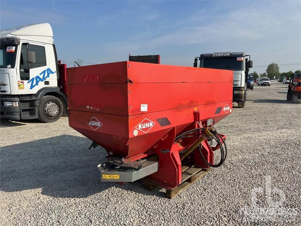 Kuhn MDS1131 Минерални приспособления за разширяване на струята