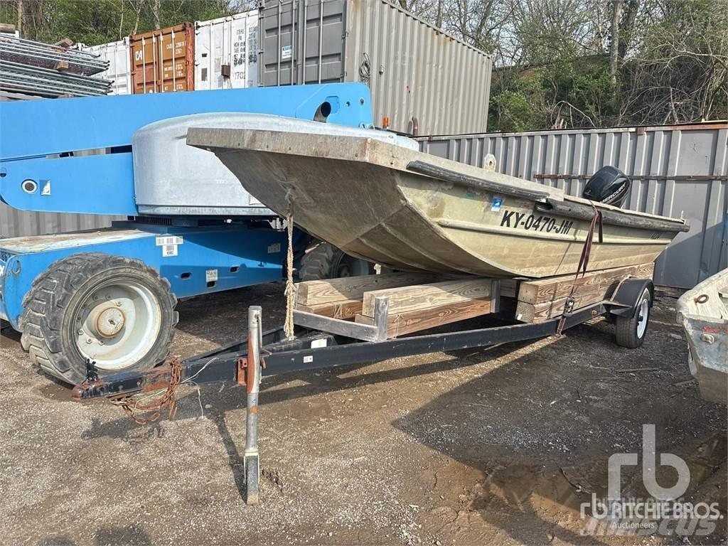 Lowe R1960MT Работни лодки / Баркаси