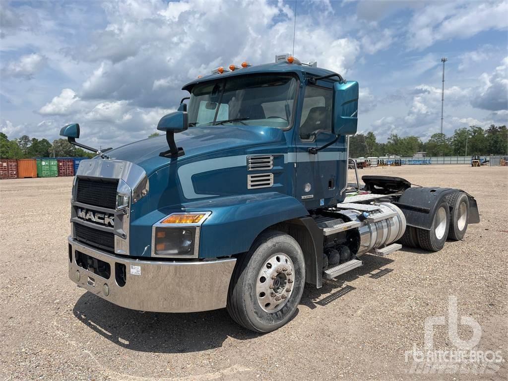 Mack AN64T Влекачи