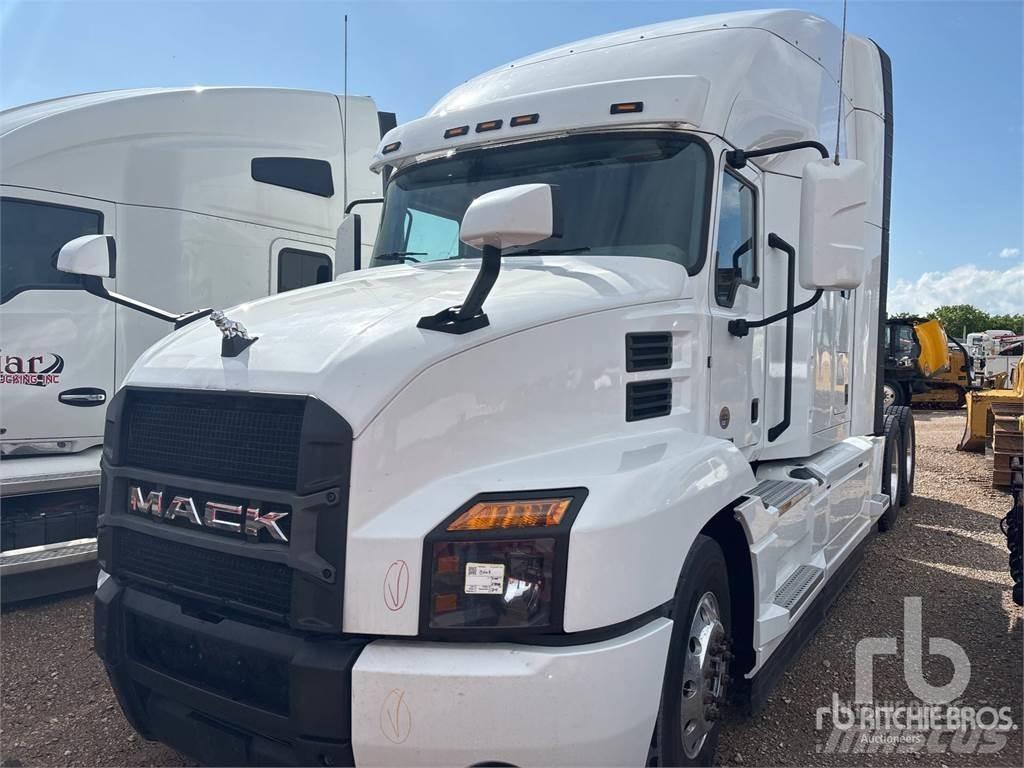 Mack AN64T Влекачи