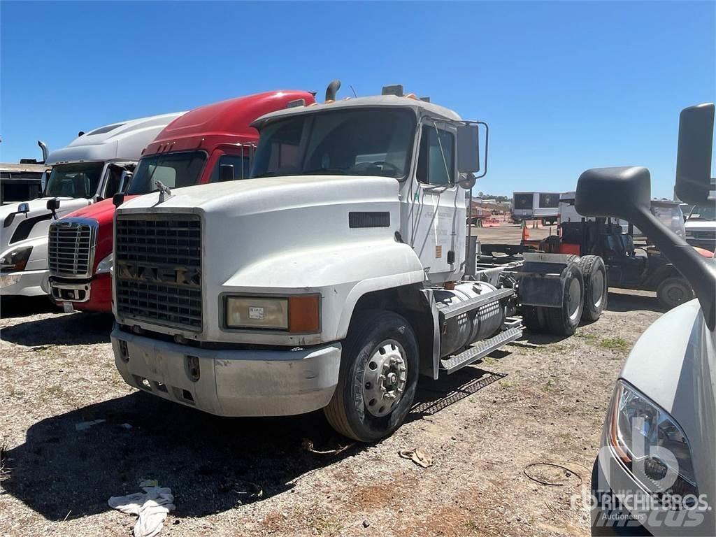 Mack CH613 Влекачи