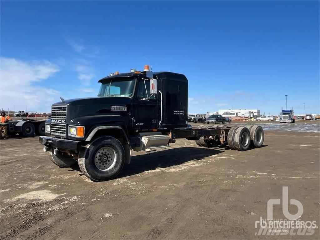 Mack CH613 Шаси кабини