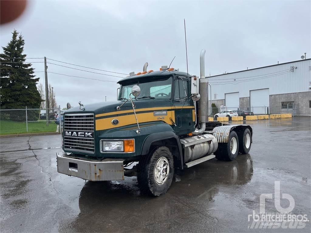 Mack CL713 Влекачи