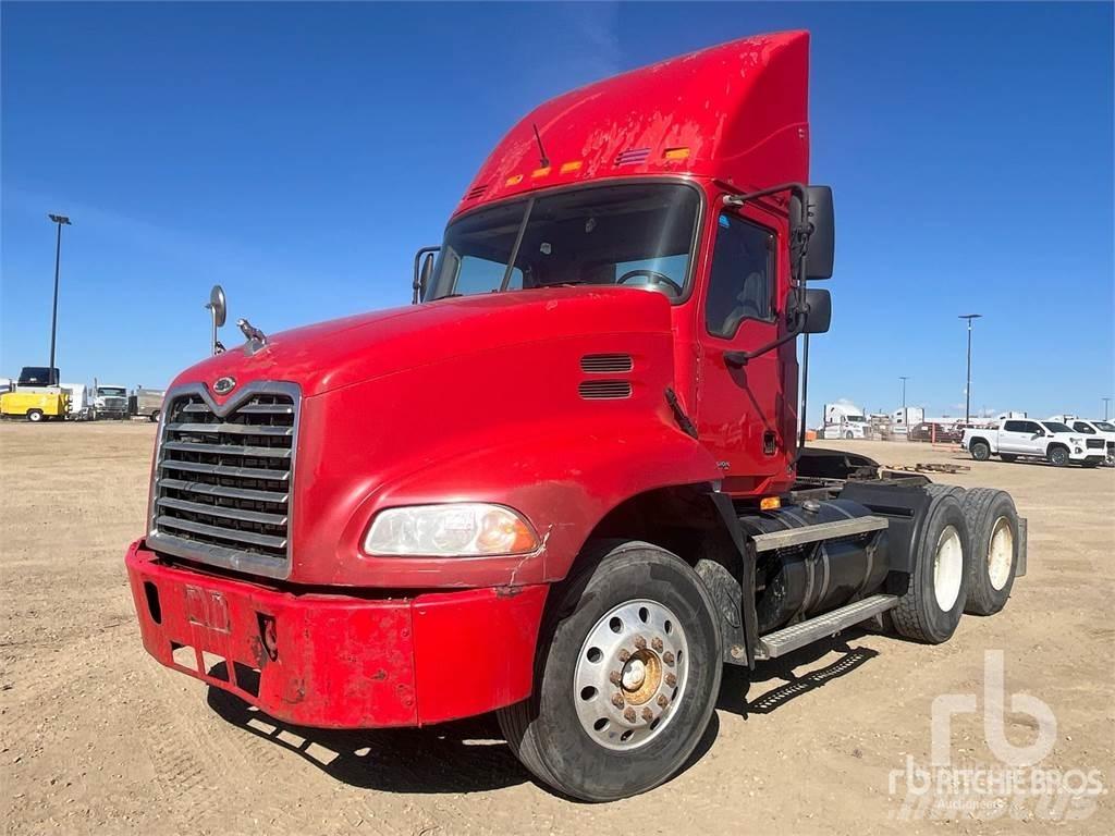Mack CX613 Влекачи