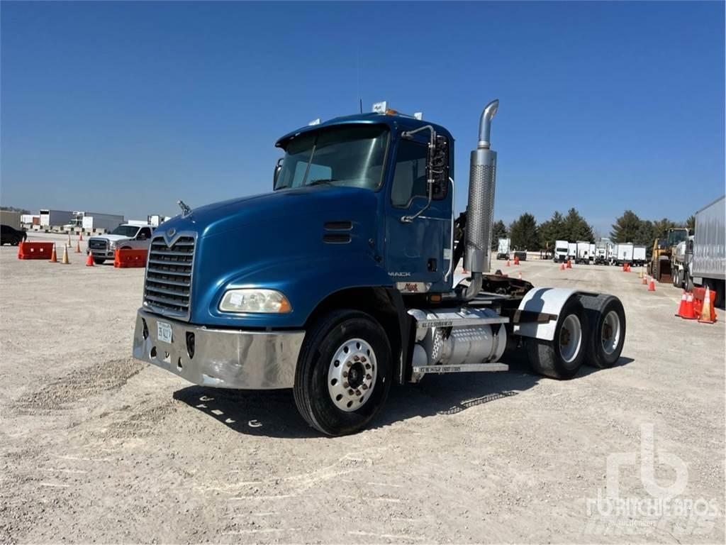 Mack CXP613 Влекачи